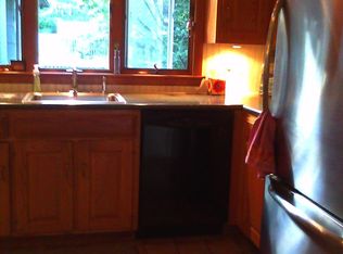 17 Cherry Rd, Beverly, MA 01915