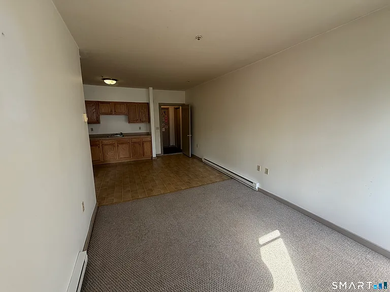 277 N Main St #3 — Photo 9