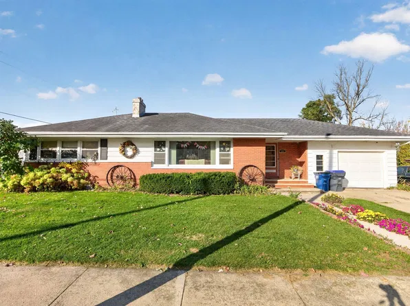 235 S Mill St, Hortonville, WI 54944