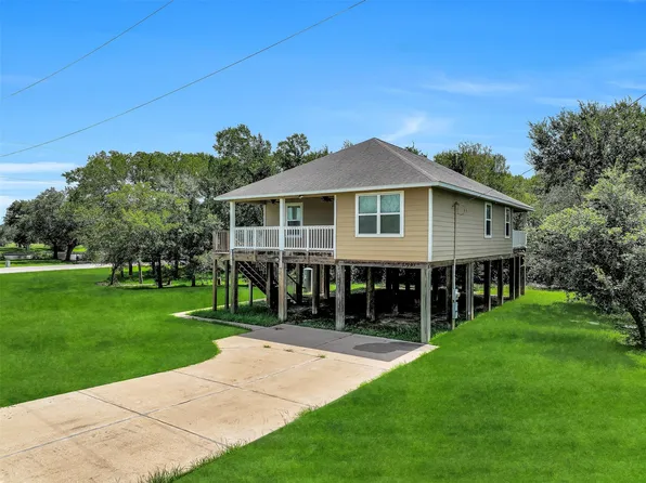 11930 Bastrop Beach Rd, Angleton, TX 77515