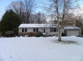 5987 Birchwood Ln, Sodus, NY 14551