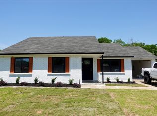 5917 Maiden Ln, Fort Worth, TX 76131