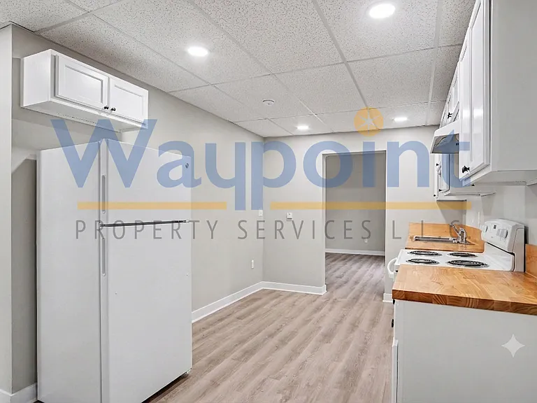 184 Superior St — Photo 11