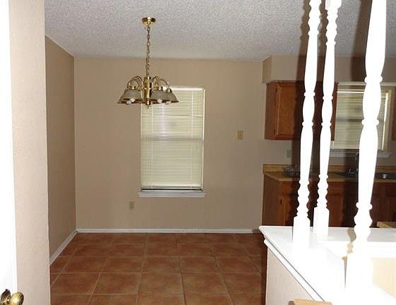 3rd image of 6814 Nandina Dr