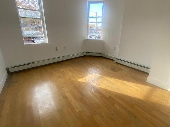5th image of 20 Lockwood Ave Floor 2