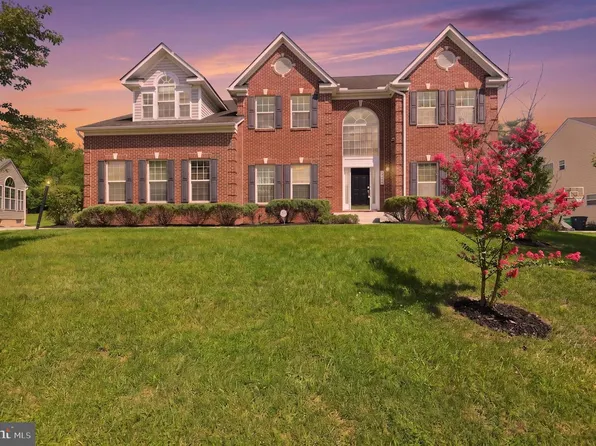 7203 Glen Pine St, Glenn Dale, MD 20769