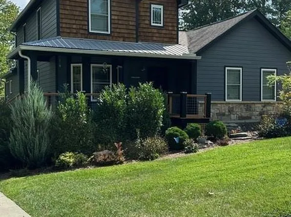 464 Rowland Rd, Swannanoa, NC 28778