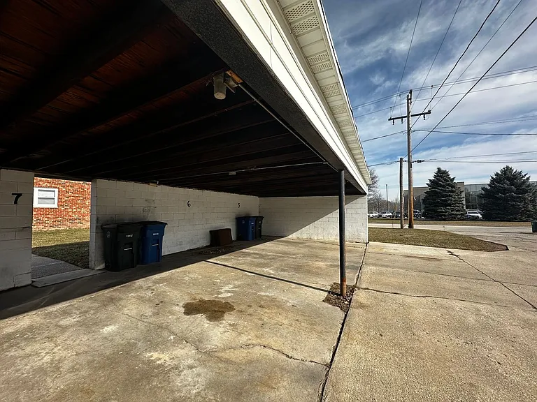 1241 Apache Ave — Photo 22