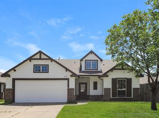 10725 N 152nd East Ave, Owasso, OK 74055