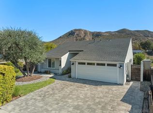 6831 El Banquero Pl, San Diego, CA 92119