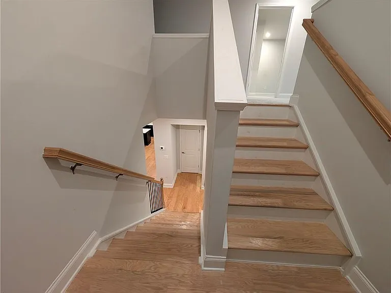406 Riverclub Rd — Photo 38