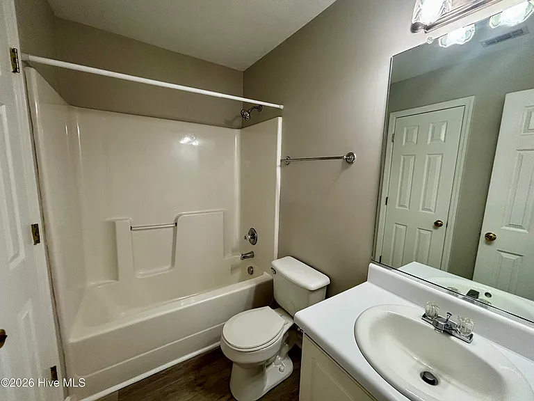 2195 Bridgeton Rd — Photo 10