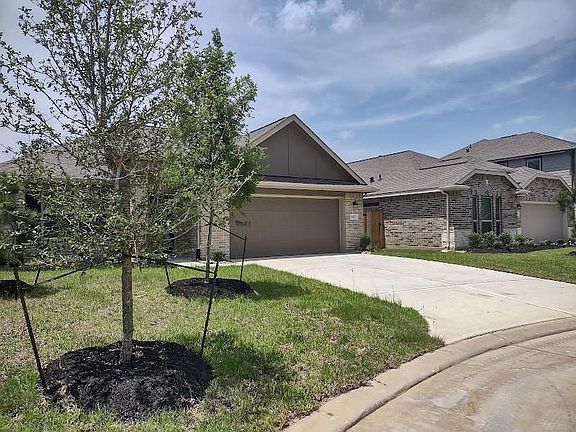 2nd image of 1420 Cantabria Ct