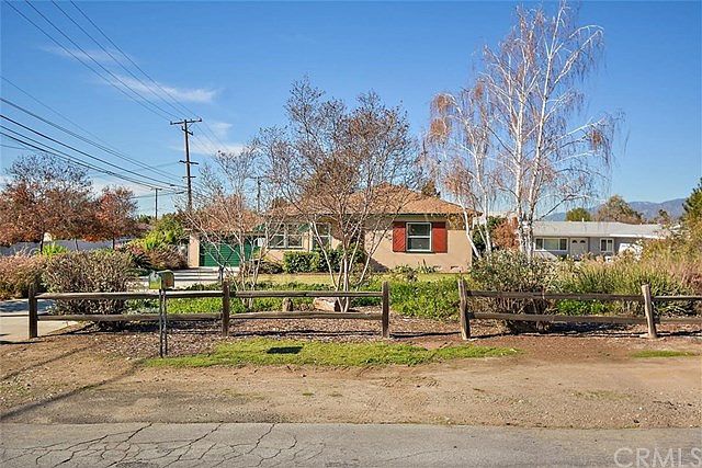 1st image of 403 Ramona Ave