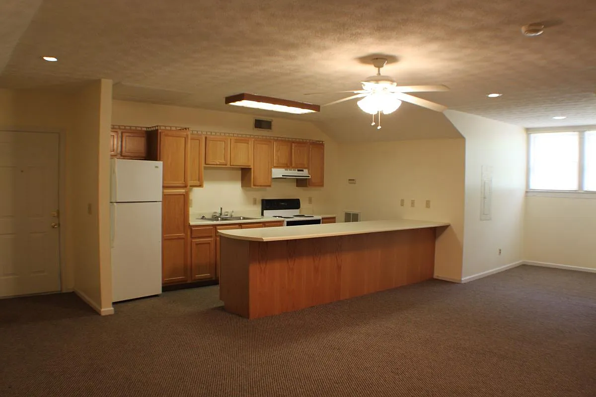 2 bed, $850 — Photo 4