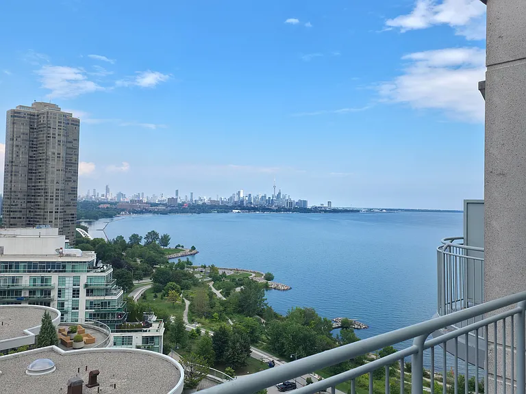 2111 Lake Shore Blvd W #Penthouse 18 — Photo 23