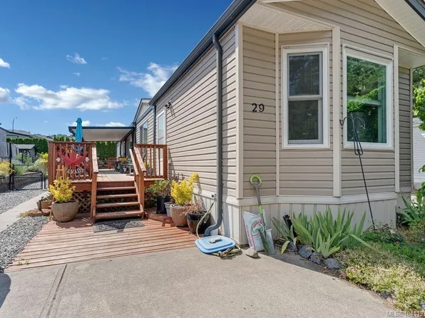541 Jim Cram Dr #29, Ladysmith, BC V9G 0A5