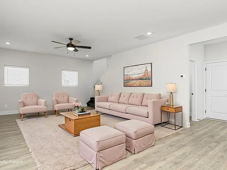 189 Cantrell Dr — Photo 8