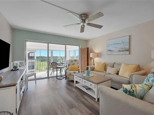 200 Pebble Beach BLVD #D501, NAPLES, FL 34113