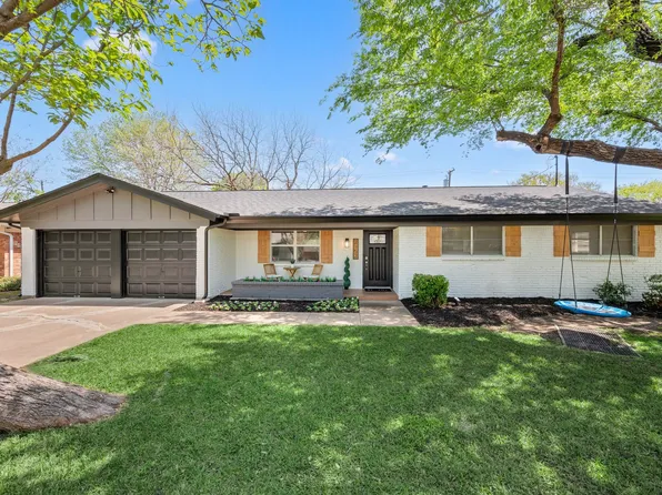 2152 Shady Grove Dr, Bedford, TX 76021