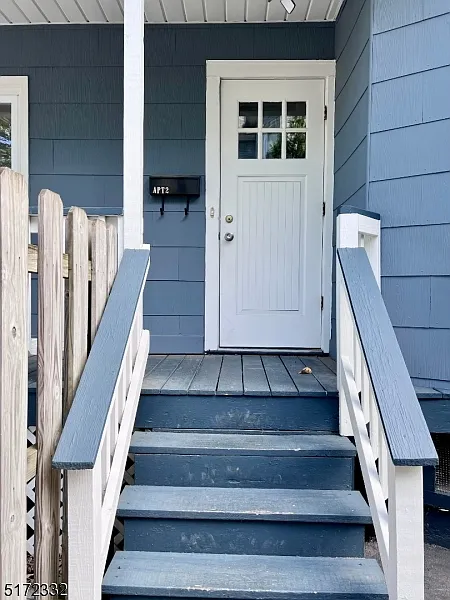 2 bed, 1.5 bath, $3,000 — Photo 3