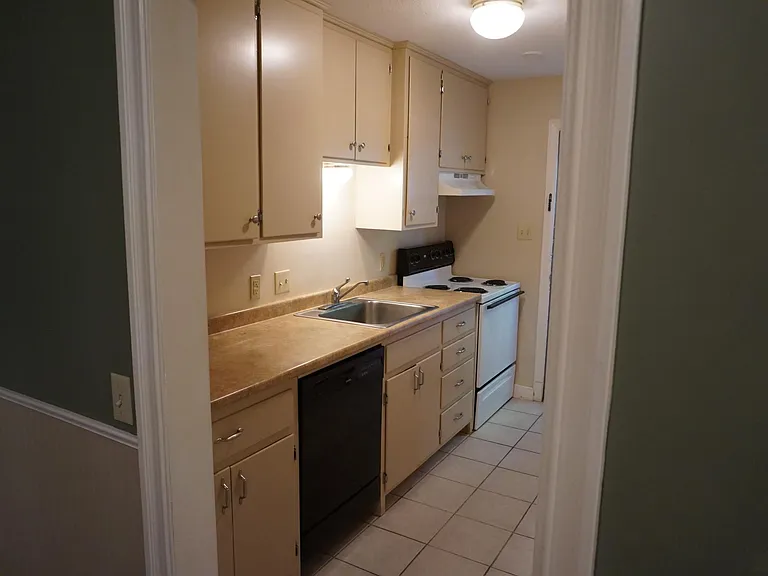 1509 Fairchild Ave — Photo 15