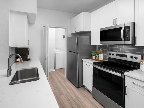 17200 Westgrove Dr APT 838