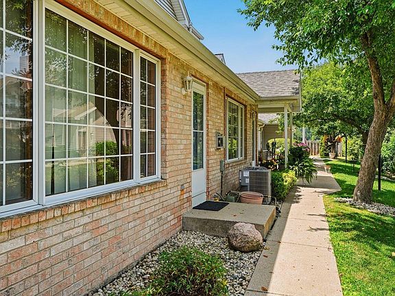 2nd image of 10050 W Whitnall Edge DRIVE #A