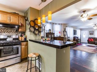 913 Gaunt St, Gloucester City, NJ 08030