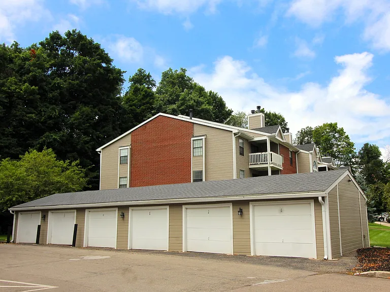 Summer Ridge — Photo 20