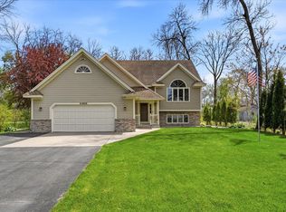 21955 Finley Ct N, Forest Lake, MN 55025