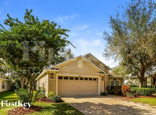 6201 Gannetdale Dr, Lithia, FL 33547
