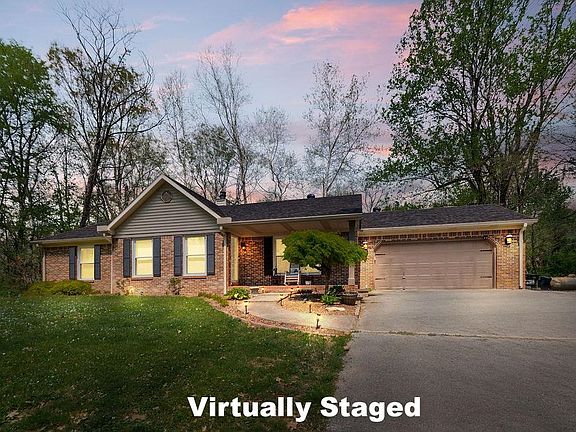 2nd image of 1555 Graves Ln