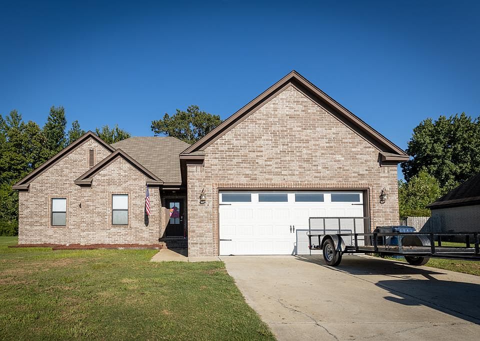 1st image of 892 Bayou Vista Dr