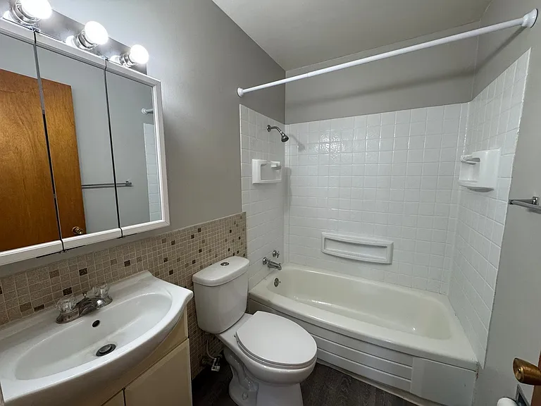 118 E Phillip Ave — Photo 7