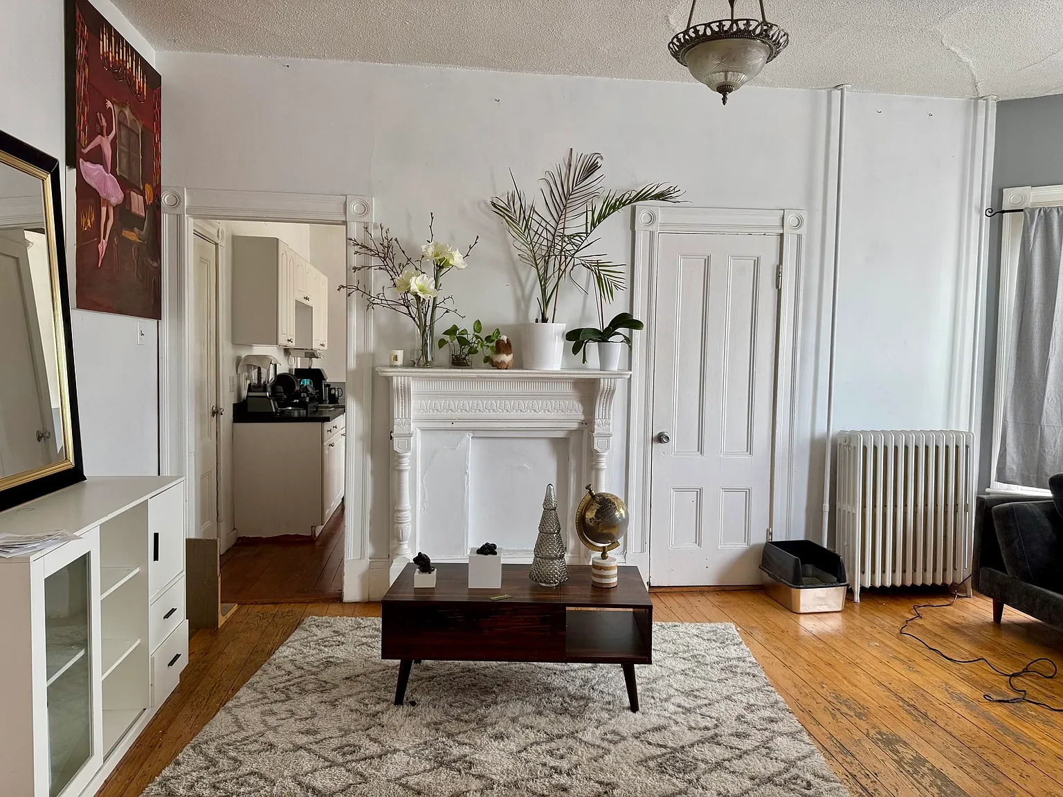 2 bed, 1000 sqft, $2,300 — Photo 1