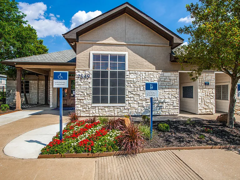 The Brook TX — Photo 27
