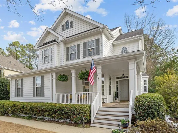 100 Saranac Ridge Dr, Holly Springs, NC 27540