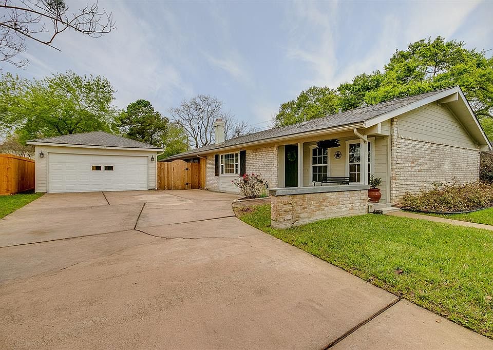 1st image of 1543 Briarbank Dr