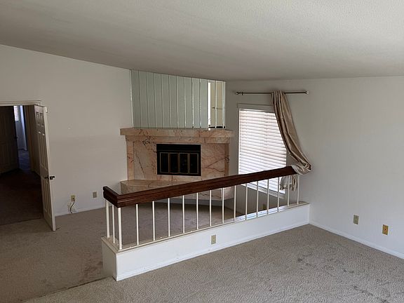 5th image of 4055 Caminito Cassis