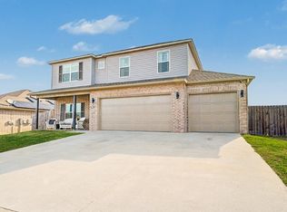 620 Woodcreek Loop, Lowell, AR 72745