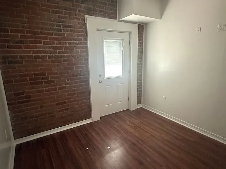 611 W Colorado Ave — Photo 10