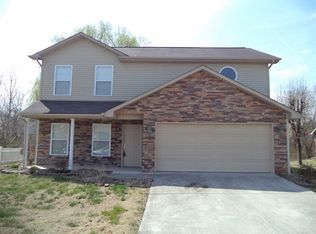 209 Merganser Ln, Maryville, TN 37801