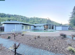 2420 Tomar Ct, Pinole, CA 94564