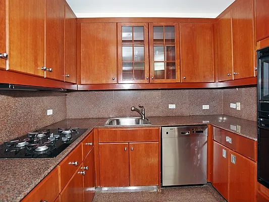 Sold by Sotheby's International Realty | media 1