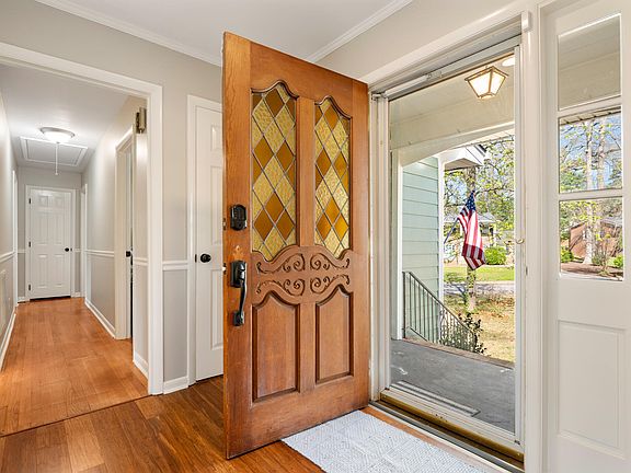 5th image of 500 Peachwood Pl