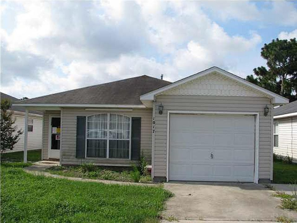 1st image of 1017 Antigua Cir