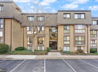 5140 Maris Ave APT 200, Alexandria, VA