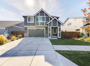 4708 SW Badger Creek Dr, Redmond, OR 97756