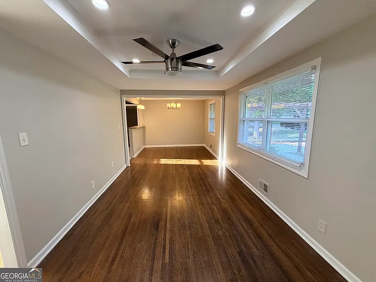 3567 Brookfield Ln — Photo 3